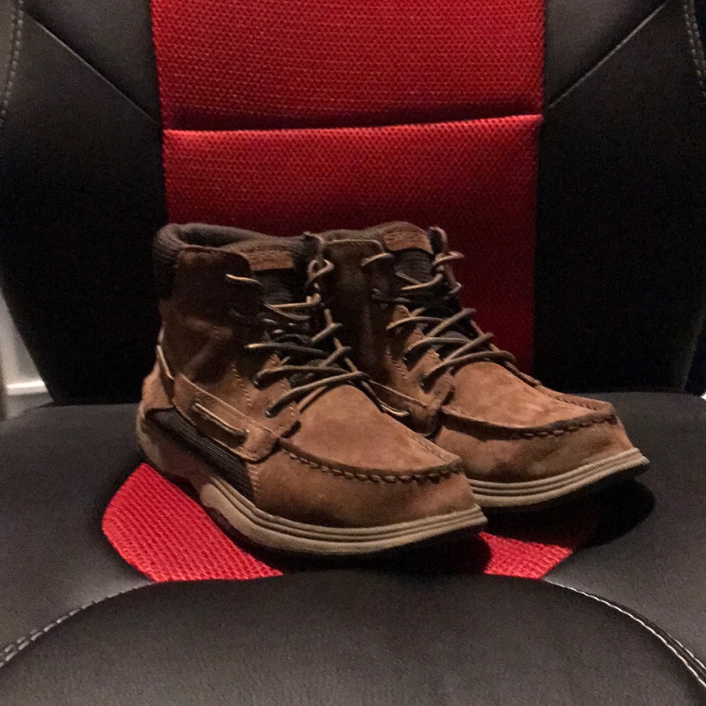 Boy’s Sperry Boot Size 3